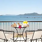 Methoni Beach Hotel 3*