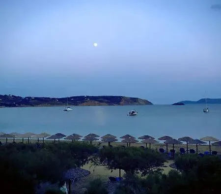 Methoni Beach Hotel 酒店 3*