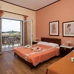 Methoni Beach Hotel Hotell 3*