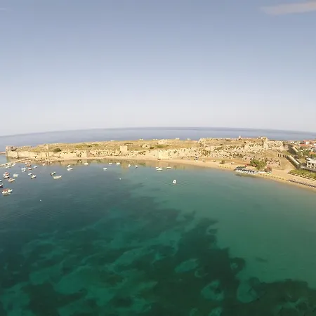 Отель Methoni Beach Hotel