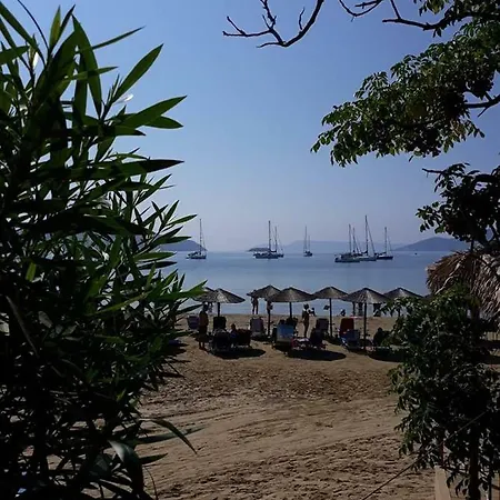 Methoni Beach Hotel 3* Methoni (Messenia)