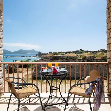 Отель Methoni Beach Hotel