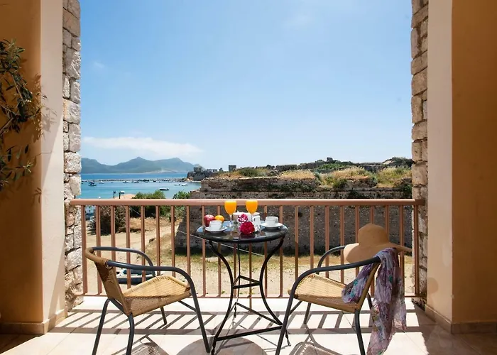 Otel Methoni Beach Hotel